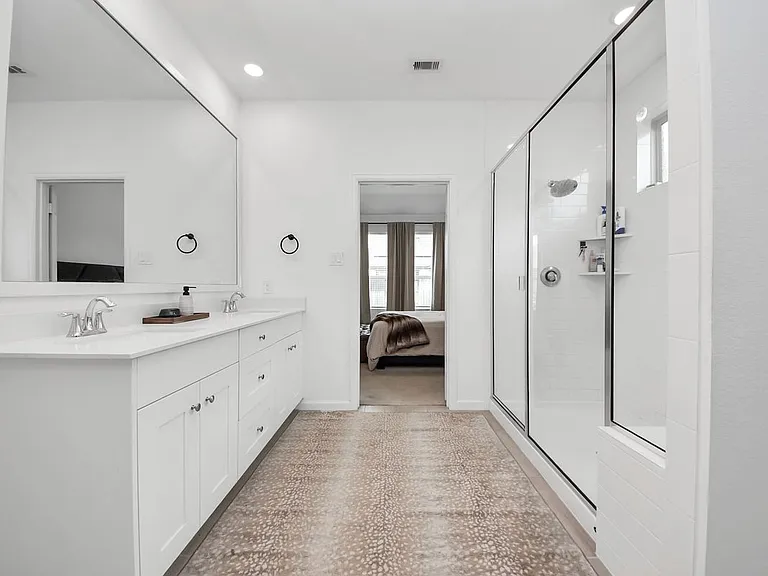 4946 Sky Bluff Dr — Photo 5