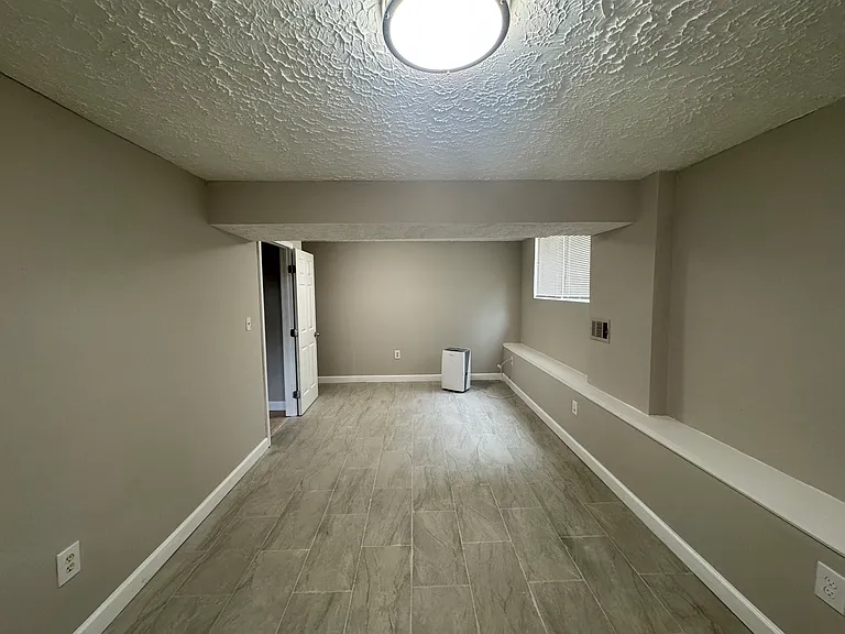 6241 Bermuda St — Photo 11