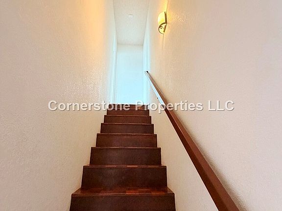2nd image of 94-211 Keaolani St
