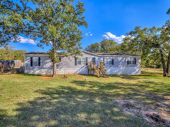 3rd image of 25221 Brandy Ln