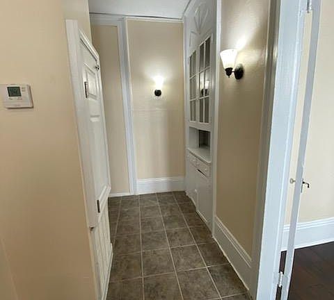 5th image of 5916 Prytania St