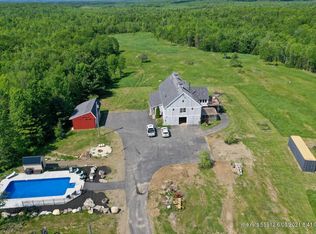 613 Abbott Rd, Winslow, ME 04901