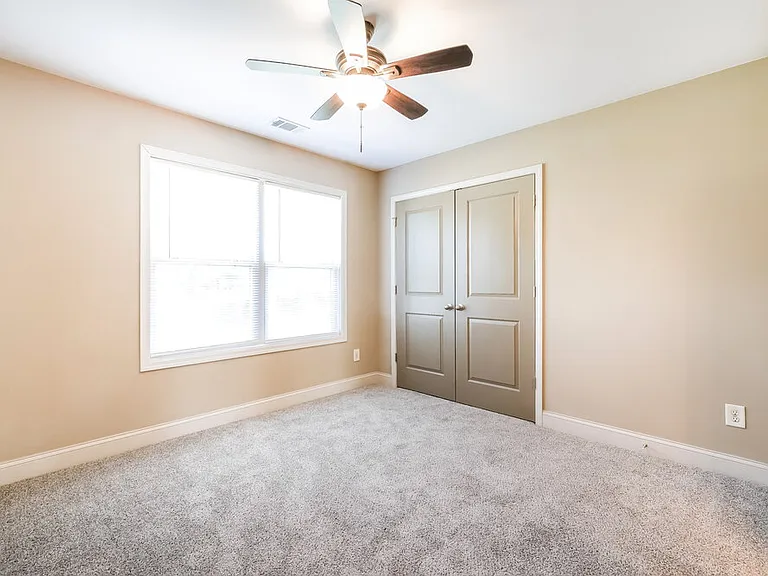 4150 Hamilton Cove Ct — Photo 13