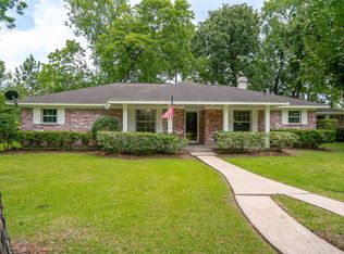 1108 Myrtlewood Dr, Friendswood, TX 77546