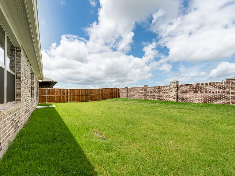 3745 Prairie Chapel Rd — Photo 33
