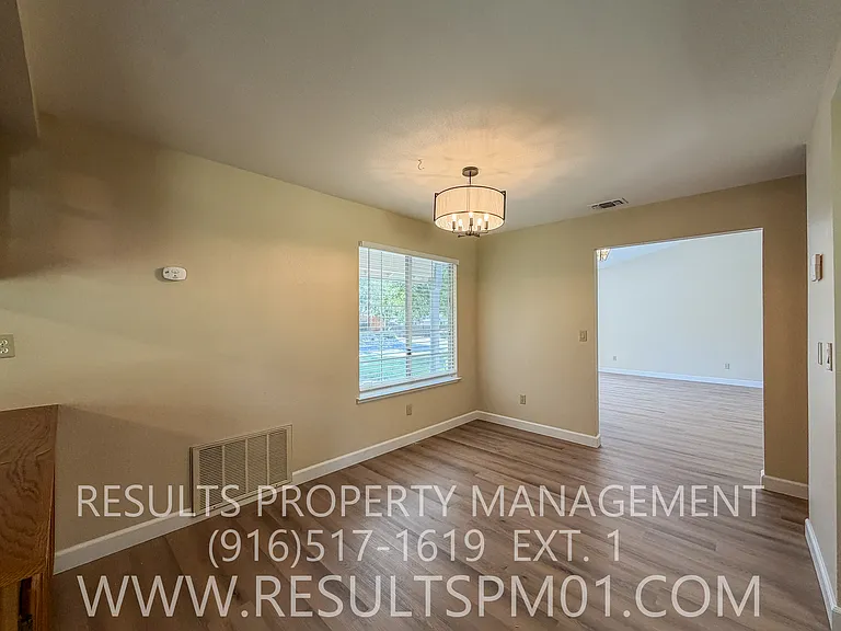 112 Dyrell Way — Photo 14