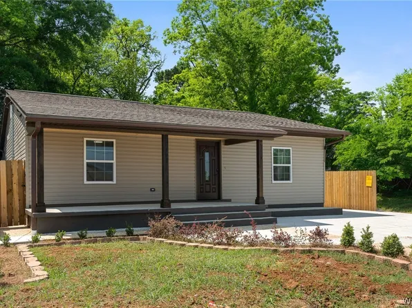 3117 Dragons Ln, Tuscaloosa, AL 35401