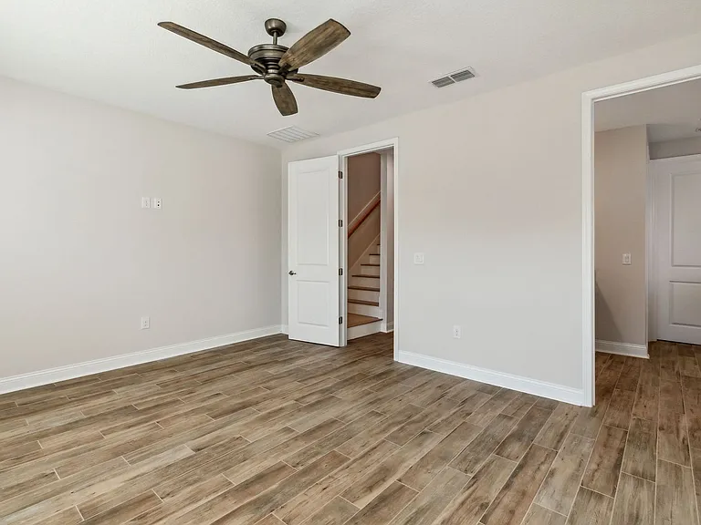 247 Beech St — Photo 29