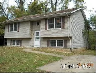 205 Werner Dr photo 1