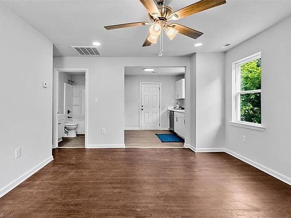 5th image of 1510 Bellevue St