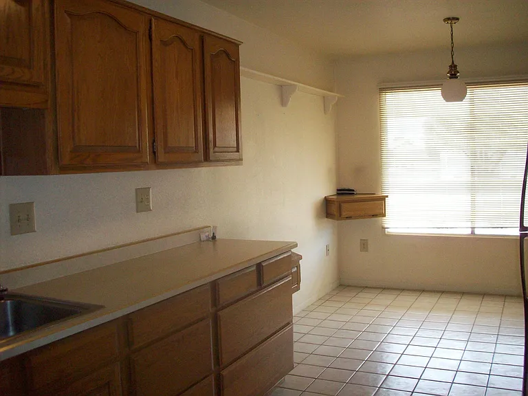 9327 W Spanish Moss Ln — Photo 6