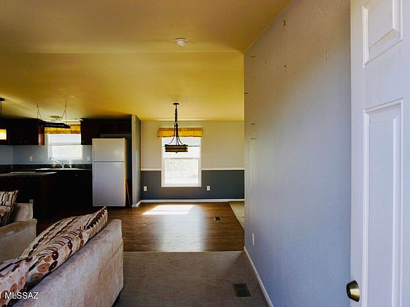 5th image of 28315 S Foxwood Way