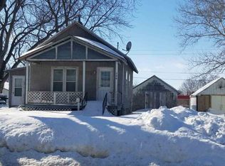 706 1st Ave SE, Oelwein, IA 50662