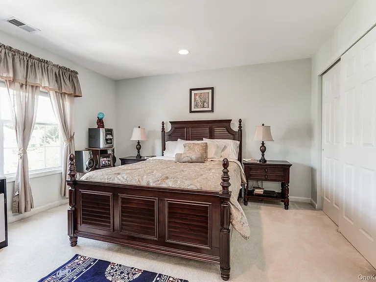 5 Daffodil Ln — Photo 16