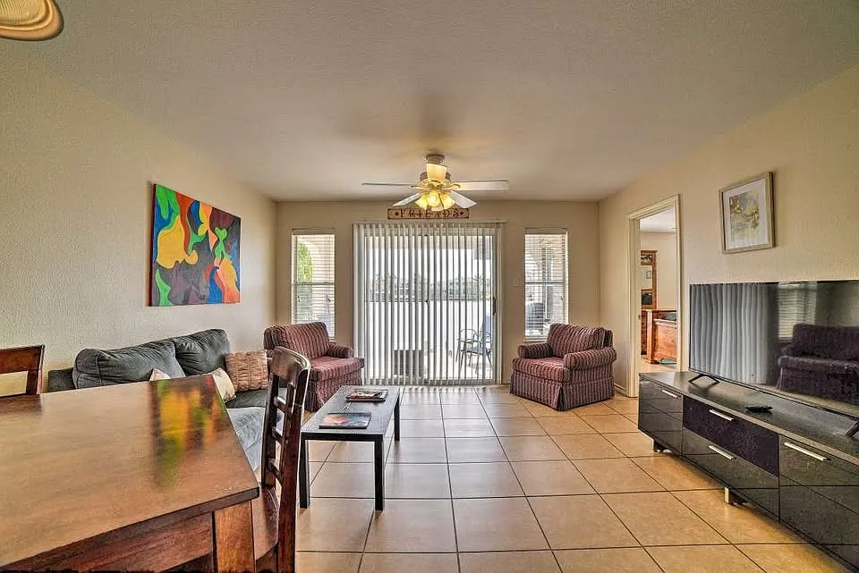 2 bed, 1027 sqft, $1,800 — Photo 3