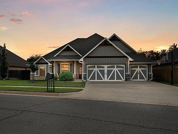 2nd image of 15609 Fountain Creek Ln