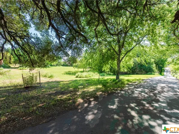 0 Farmer St, Lockhart, TX 78644