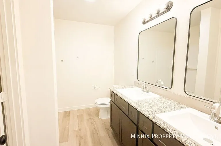 1208 Cottonwood Ave — Photo 12