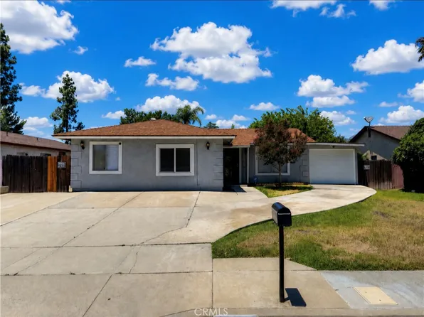 5128 Lakewood Dr, San Bernardino, CA 92407