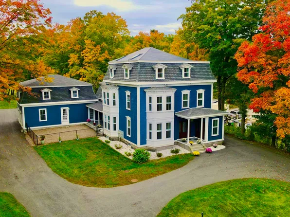 11-15 Taylor St, Littleton, MA 01460