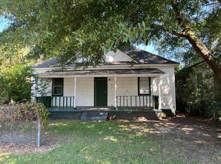 303 W Altamaha St, Fitzgerald, GA 31750