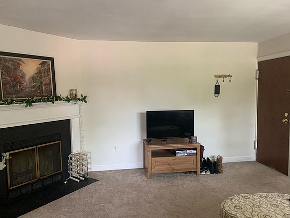 Living room 2