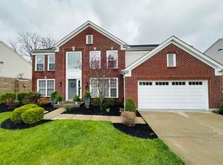 651 Meadow Wood Dr, Crescent Springs, KY 41017