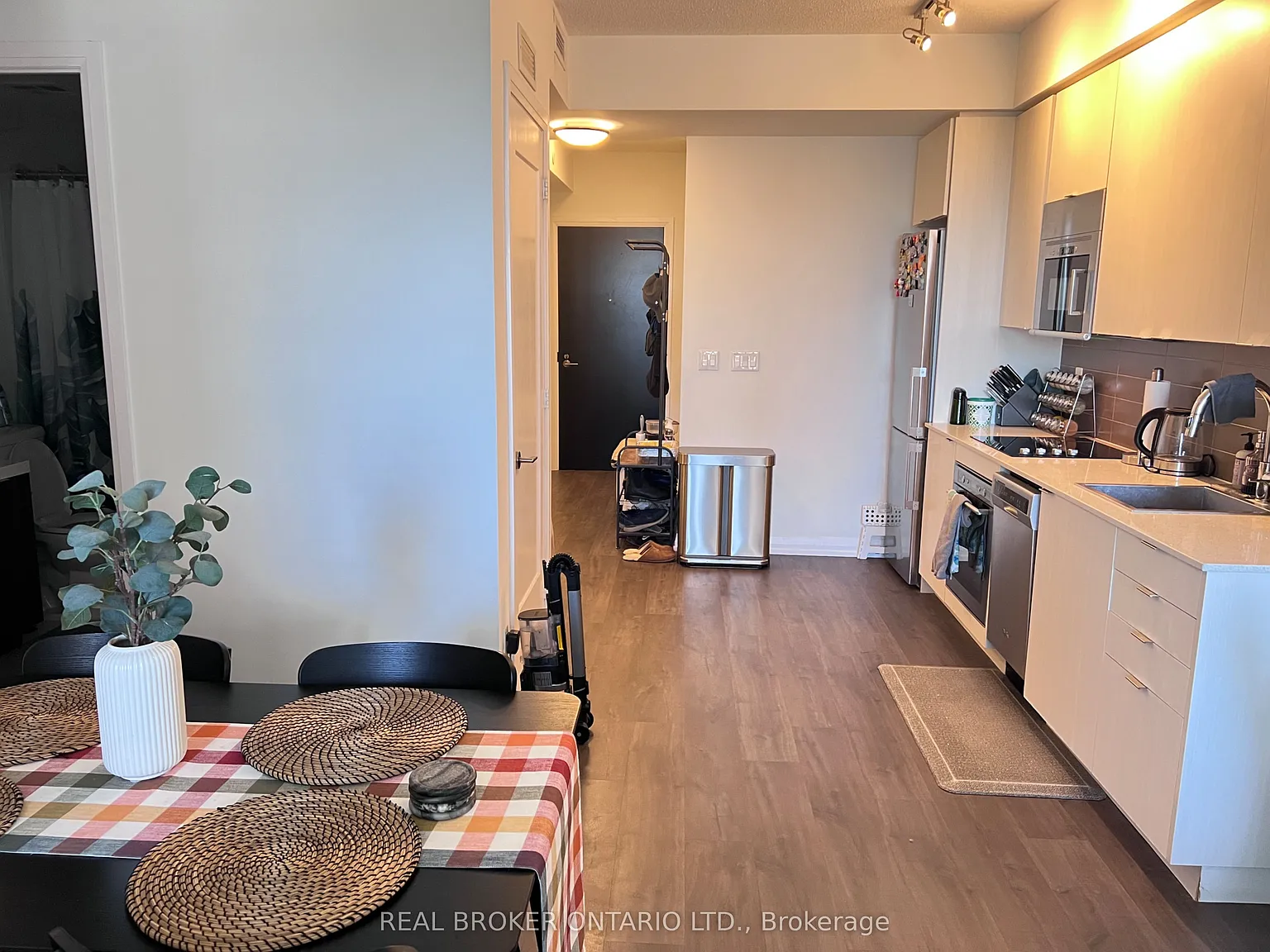 2 bed, $3,349 — Photo 4
