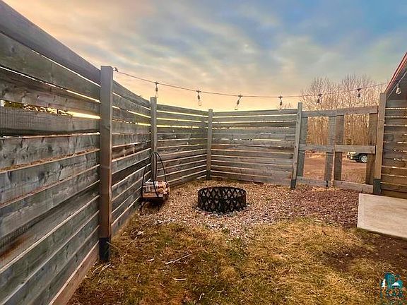 3rd image of 265 Mink Ranch