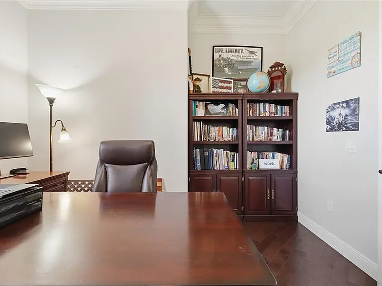 15449 Mulholland Rd — Photo 17
