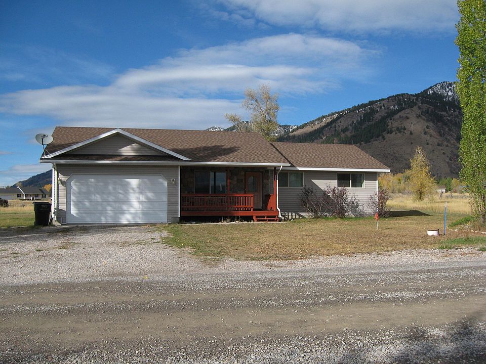 1st image of 216 N Butte Dr