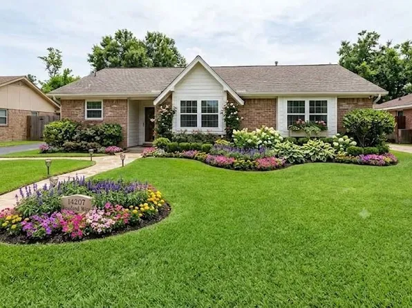 14207 Foxford Way, Houston, TX 77015