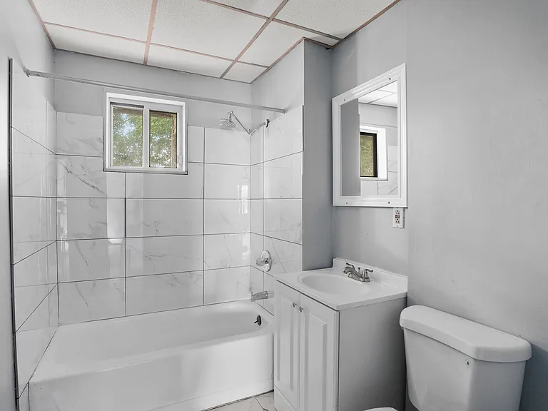 190 Saint Charles St #1 — Photo 13