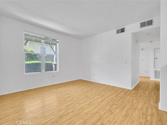 4th image of 835 Francesca Dr Unit 103
