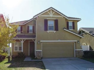 587 Gloriosa Ave, Perris, CA 92571