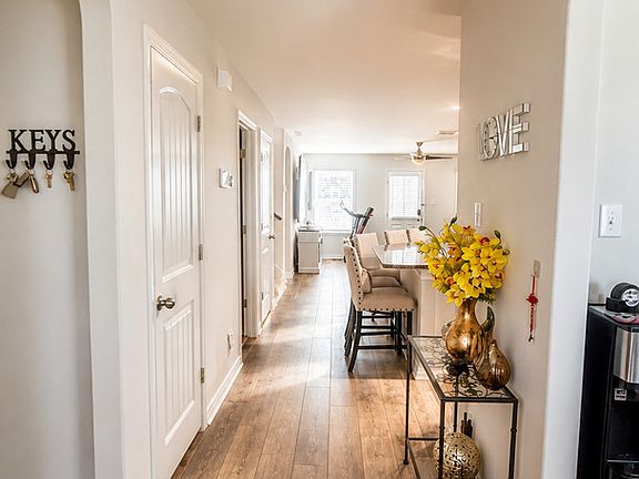 4th image of 6035 Palmetto Way
