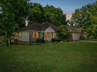 2414 Widgeon Dr, Clarksville, TN 37042