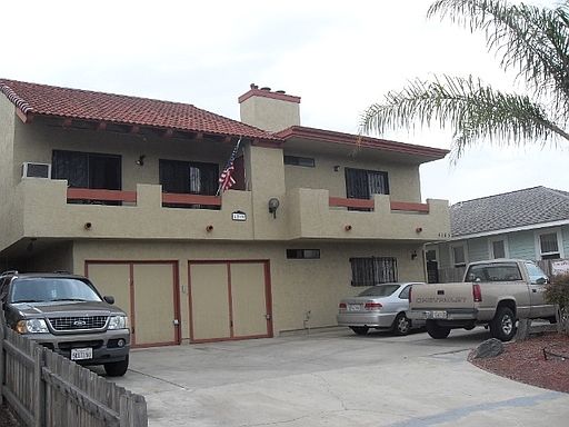 2nd image of 4165 33rd St Unit 6