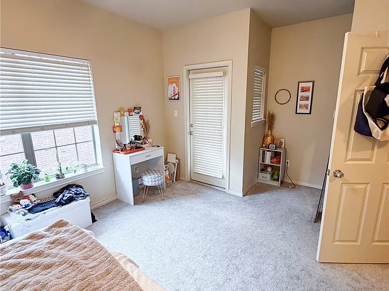 414 Forest Dr — Photo 17