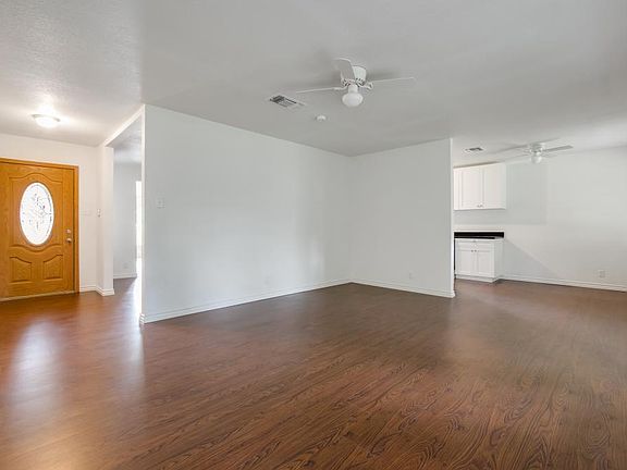 4th image of 5931 Farragut Dr