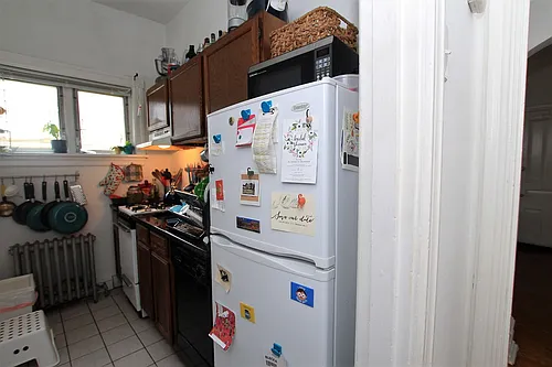 3718 Spring Garden St #2R Photo 1