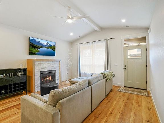 3rd image of 2773 Basalt Ct