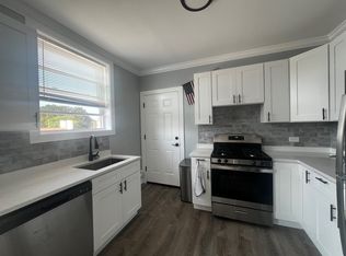 918 Green Bay Rd APT 3A, Winnetka, IL 60093