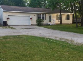 2173 E River Rd, Muskegon, MI 49445