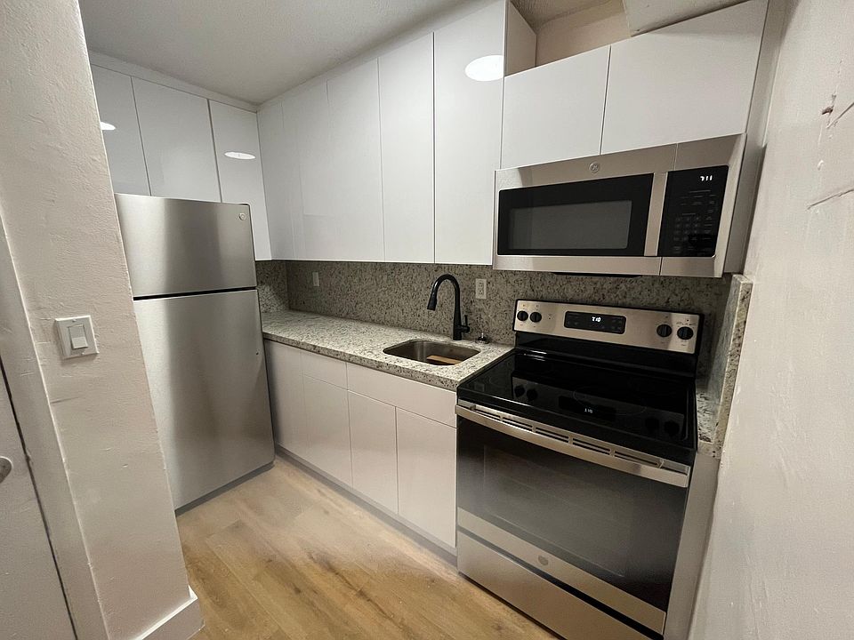 1st image of 1484 NW 15th Ave APT 5