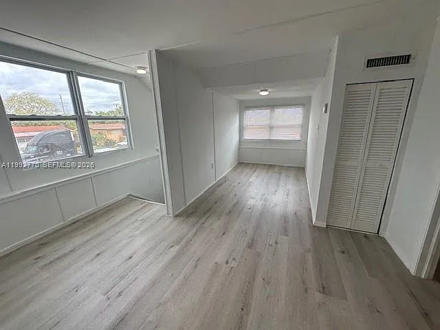 274 E 9th St #4 — Photo 3