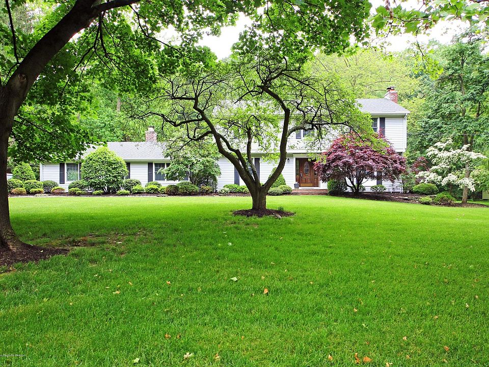 1st image of 129 Kingfisher Dr