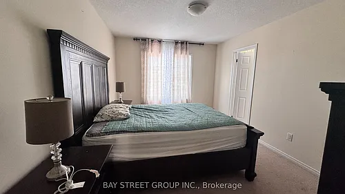 8859 Dogwood Cres Photo 1