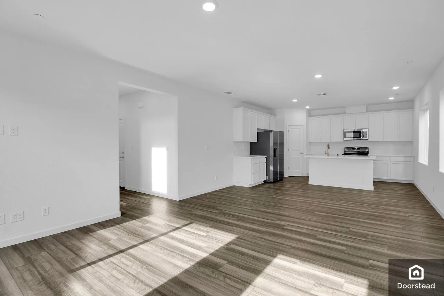 1649 Bronzewick Ln photo 1