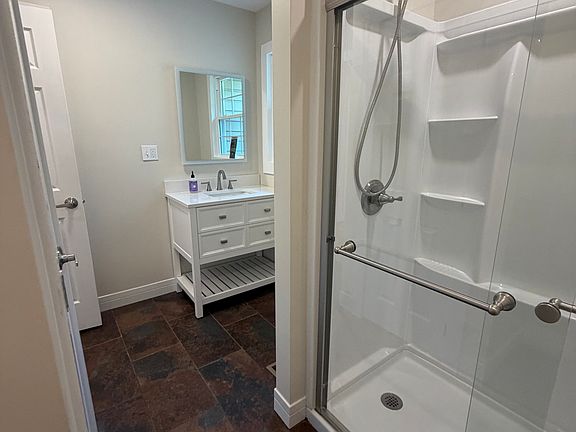 4th image of 1203 Cranbrook Dr